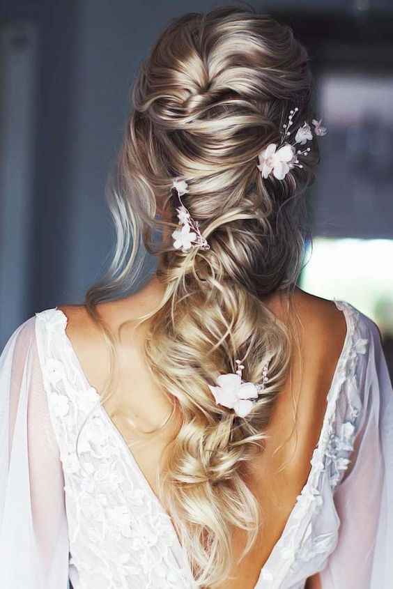 Flores no penteado de noiva? - 3