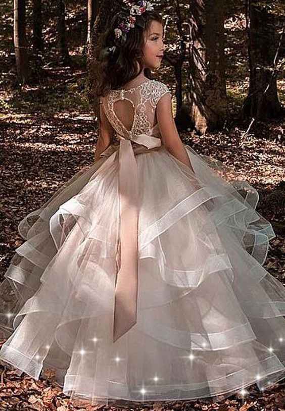 MOMENTO FOFO DO DIA: ideias para o look da menina das alianças ❤️ - 5