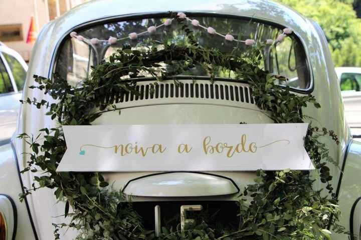 5 ideias para decorar o carro dos noivos: qual preferes? 💖 - 2