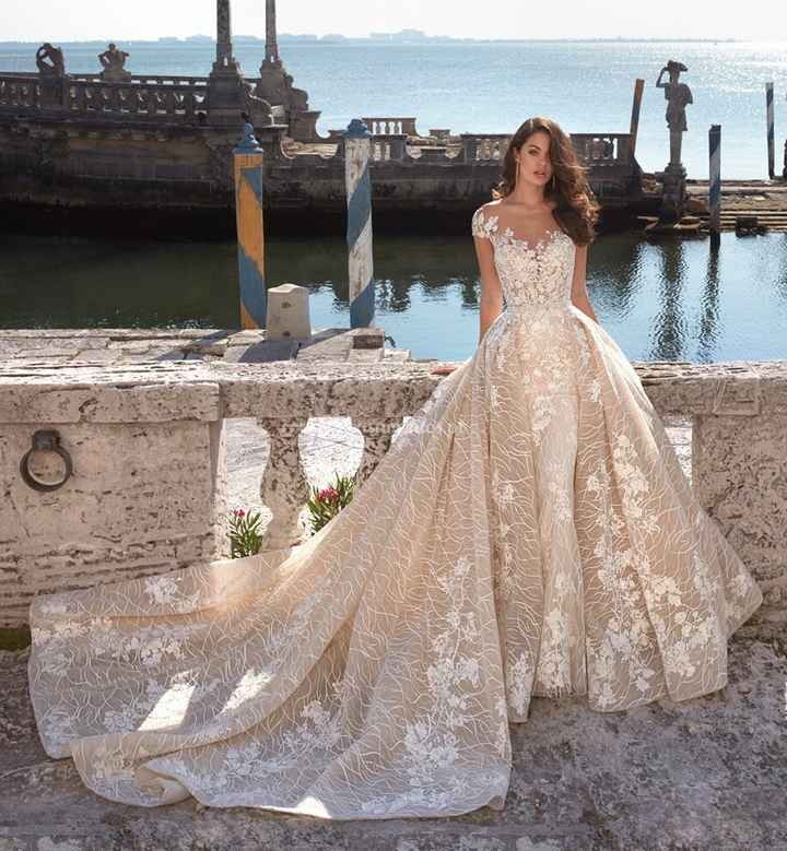Qual destes vestidos da coleção Demetrios te rouba o ❤️? - 2