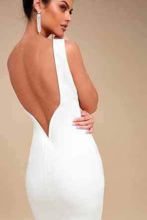 És uma noiva minimalista? Estes vestidos são para ti 👰🏽 - 5