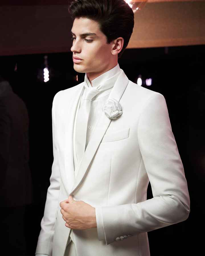 Branco ou com cor: o look do noivo! - 1