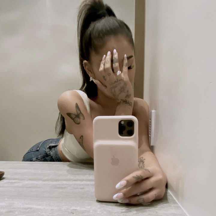 Ariana Grande está noiva 💍😍 - 1