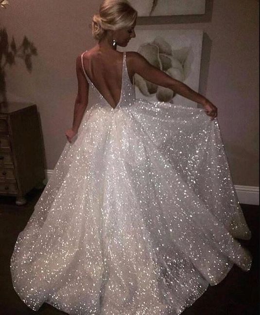 Inspirações de decote de costas do vestido de noiva 👰🏽 2