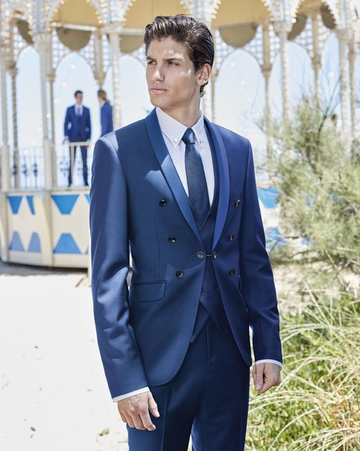 Escolhe um fato para o noivo 🤵 1