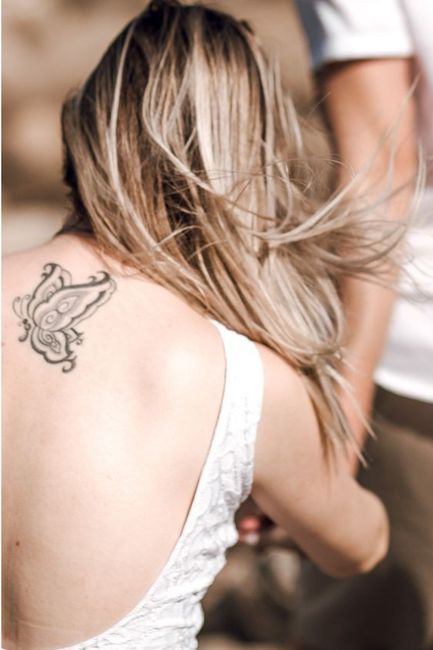 Mostrar as tatuagens no look da noiva? É possível ✔ 4