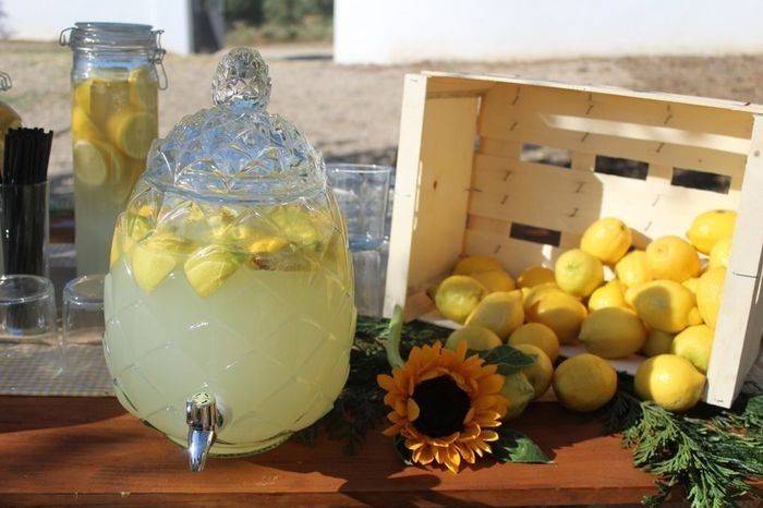 Quando a vida te dá limões... decora o teu casamento 😁🍋 2
