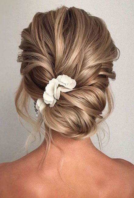 5 maneiras de levar o cabelo apanhado, qual escolhes? - 3