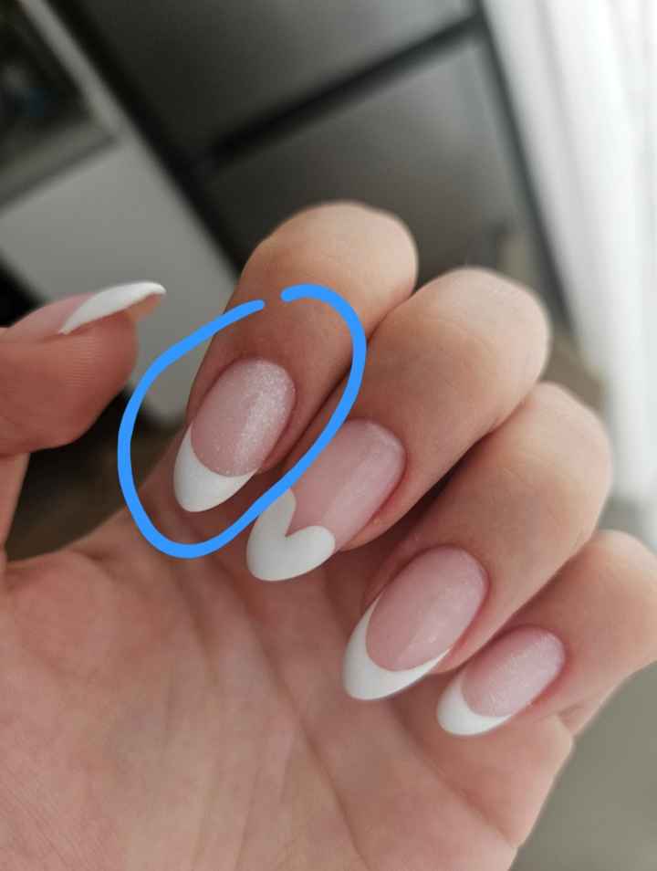 Alianças & Unhas - 1
