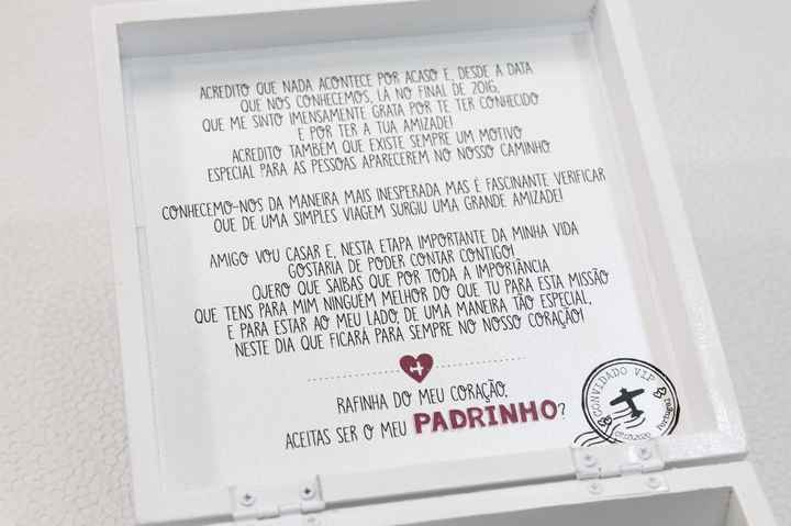 Texto do interior da caixa