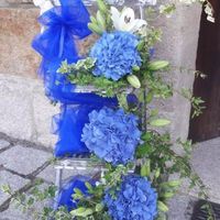 Arranjo à porta da Igreja