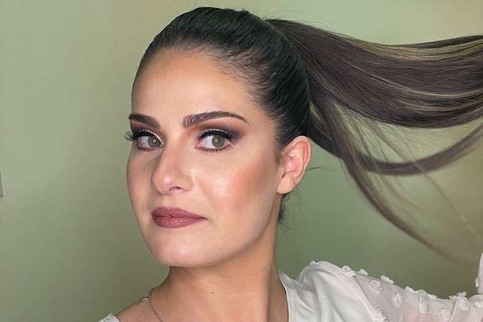 Carolina Gomes Makeup