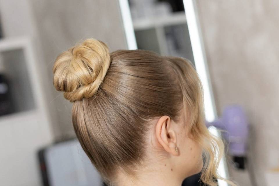Iolanda Canelha hairstylist