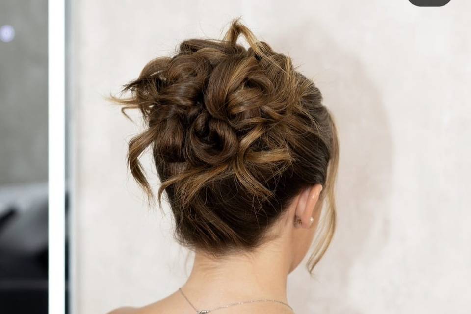 Iolanda Canelha hairstylist