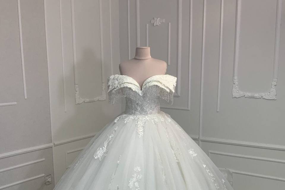 Wedding dress