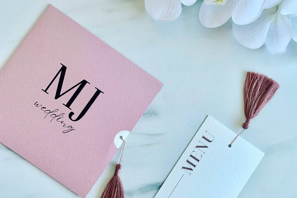 Convite e menu com tassel