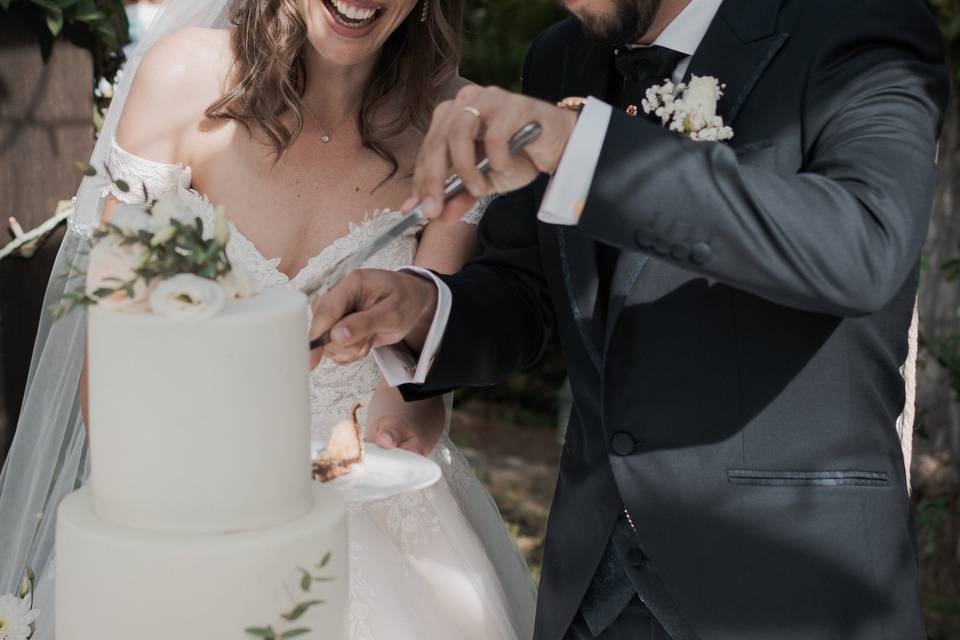 The Wedding Postcard