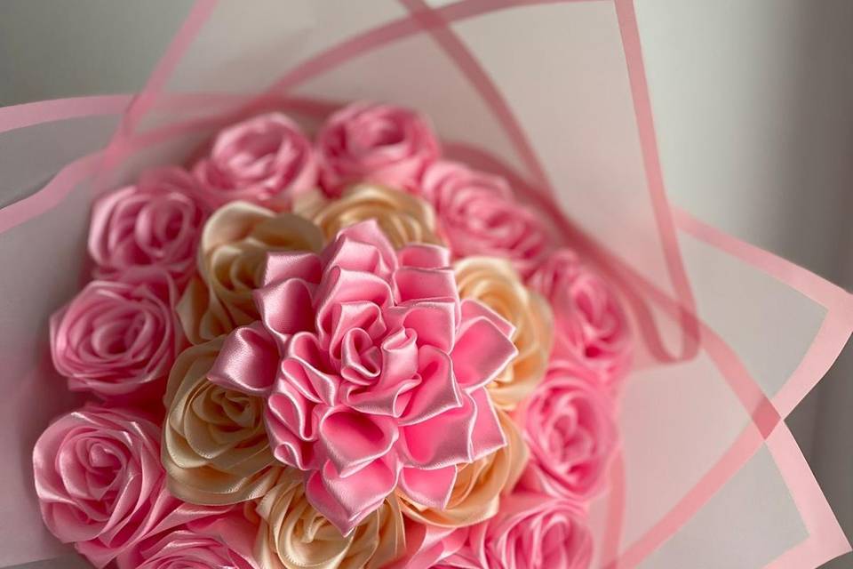 Buquê Rosas com Dália