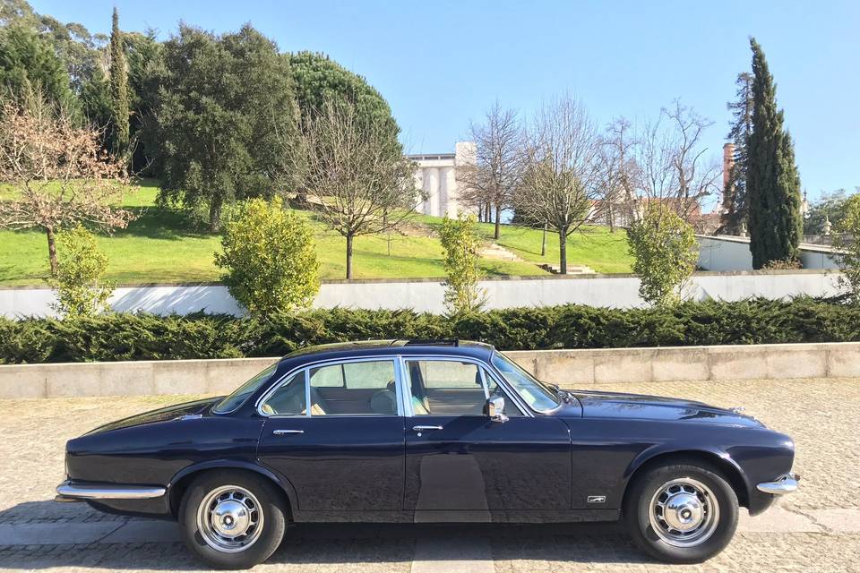 Jaguar xj