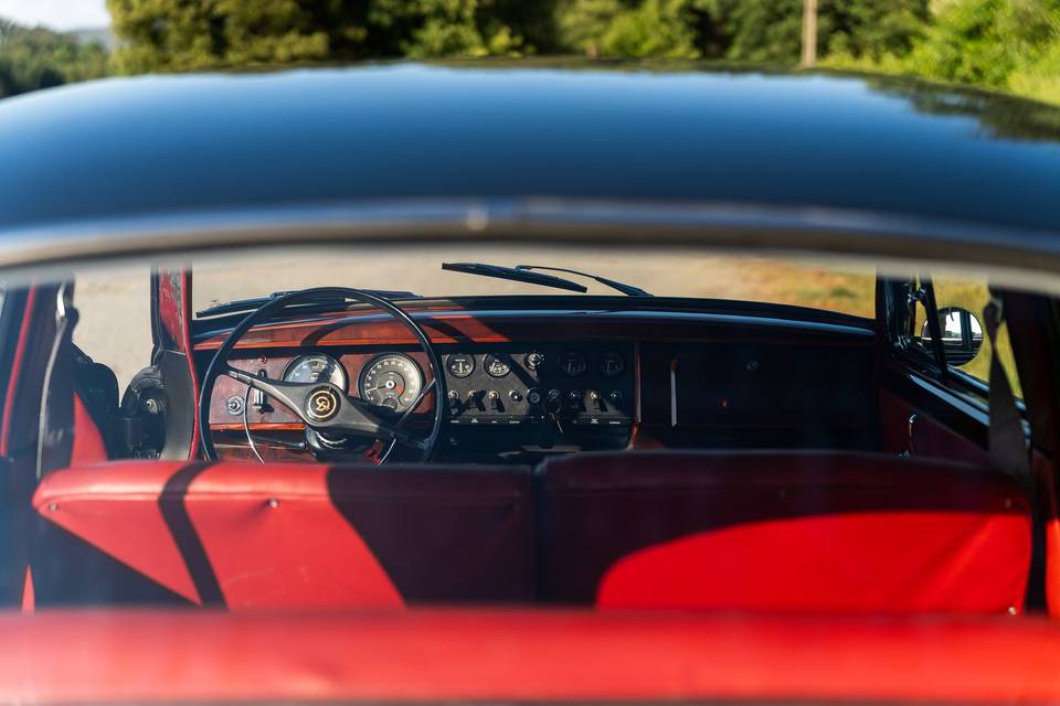 Daimler V8 Saloon