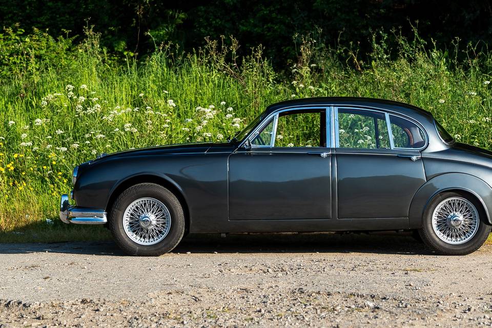 Daimler V8 Saloon