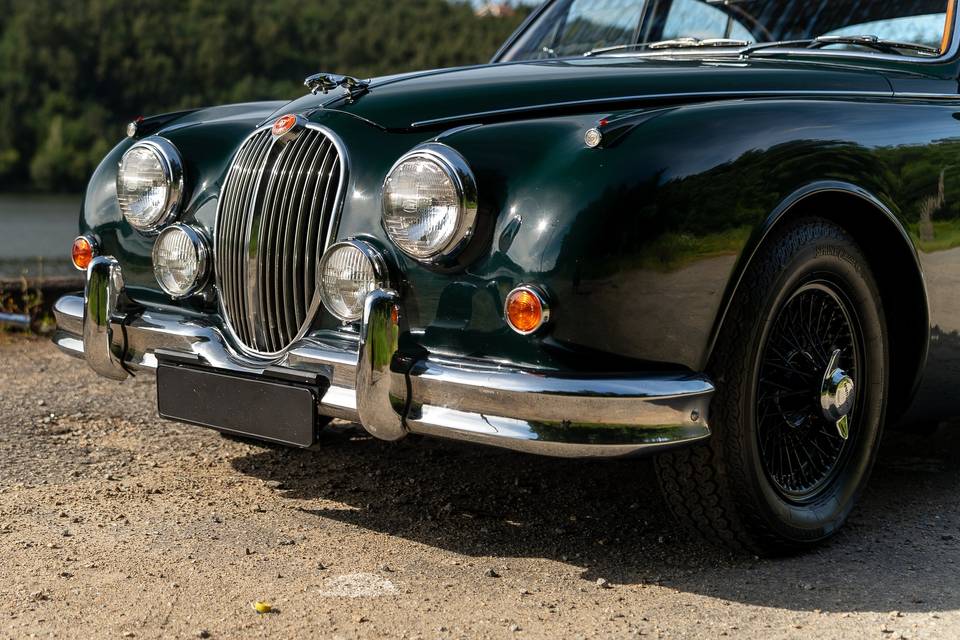 Jaguar Mark 2