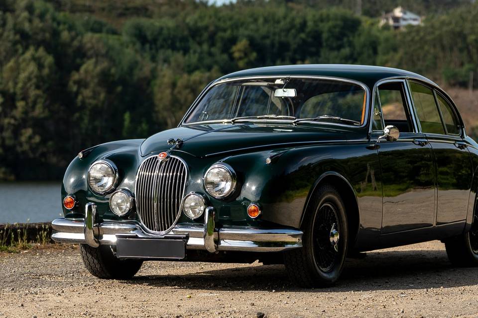 Jaguar Mark 2