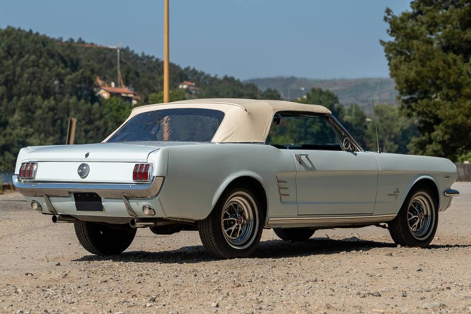 Mustang V8 1966