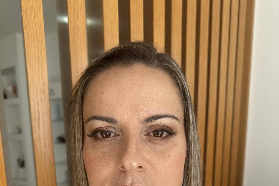 Eduarda Barbosa Makeup