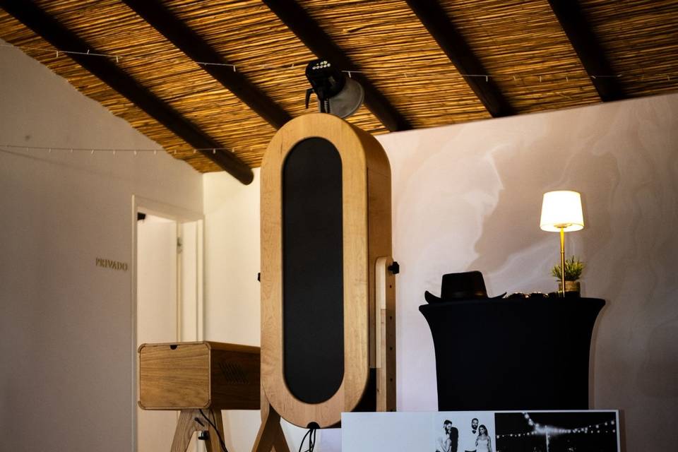LUXE Mirror - Booth