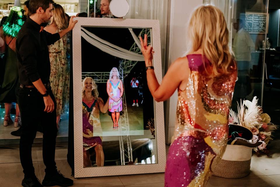 Magic Mirror - Booth