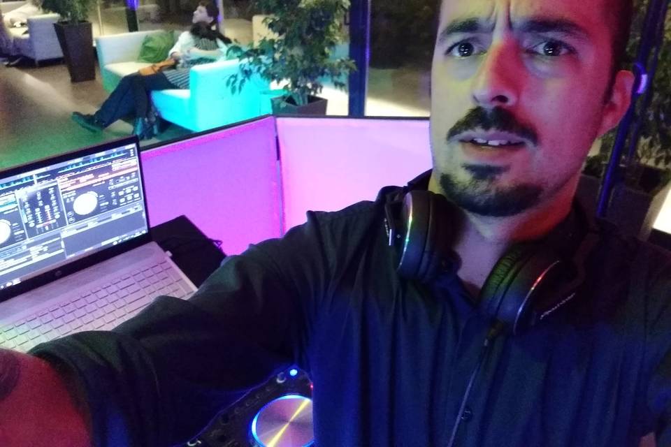 DJ Sandro