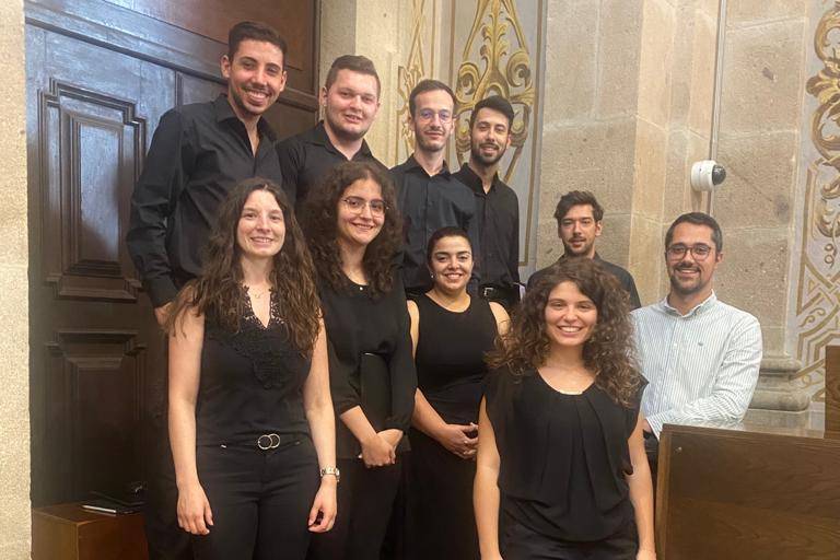 Coro, Violinista e Organista