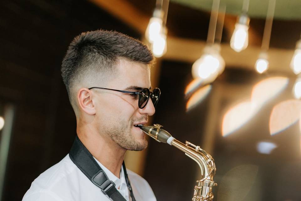 M&M Sax