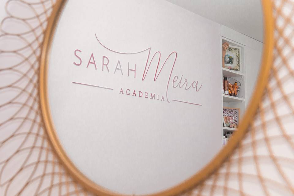 Academia Sarah Meira