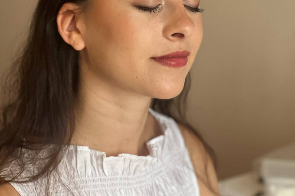 Classic makeup