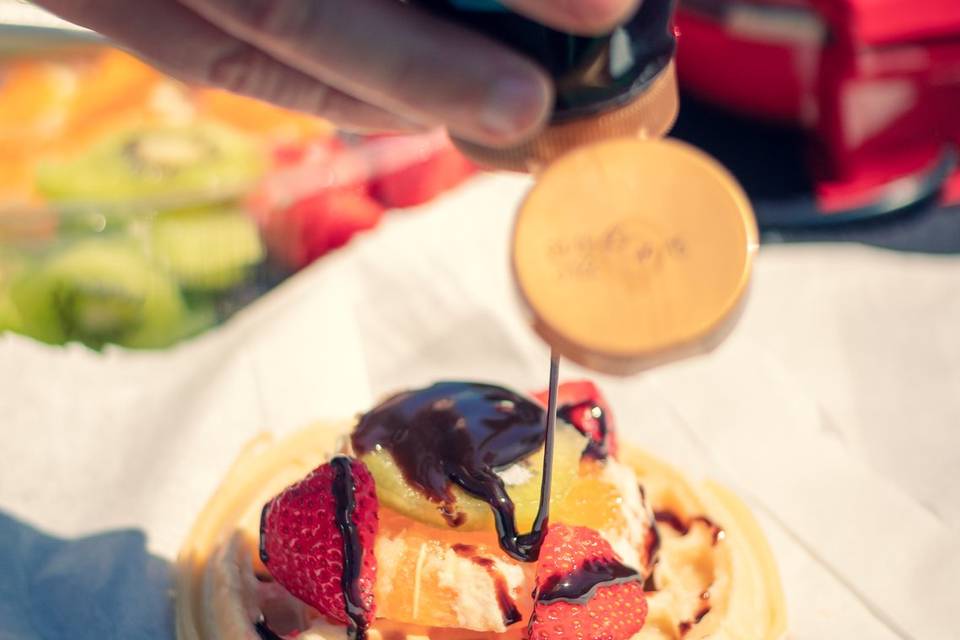 Wafffle com fruta a chocolate