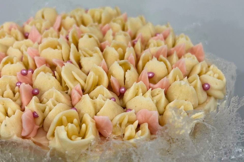 Bolo casamento tulipas realist
