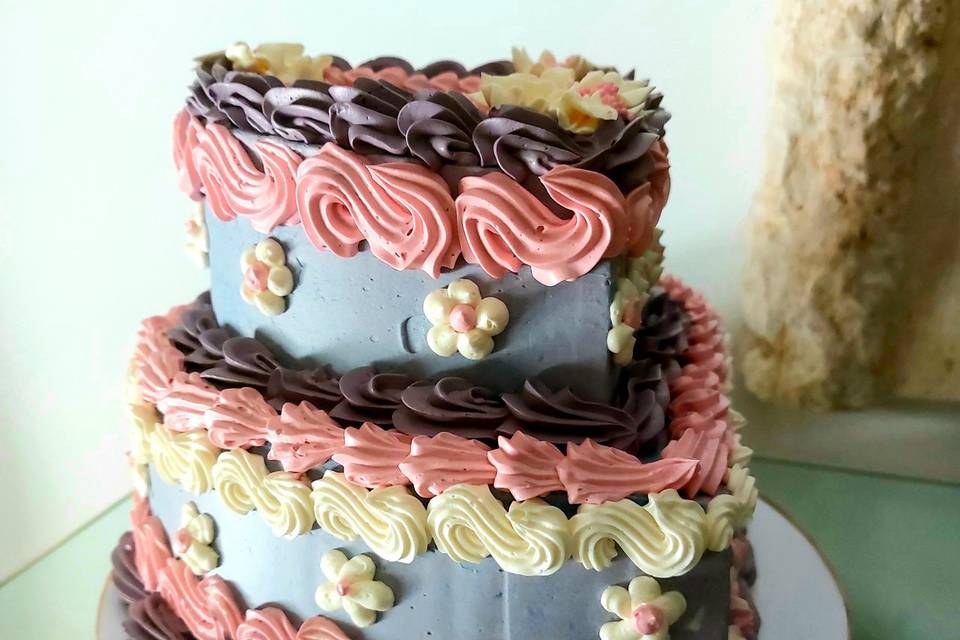 Vintage cake