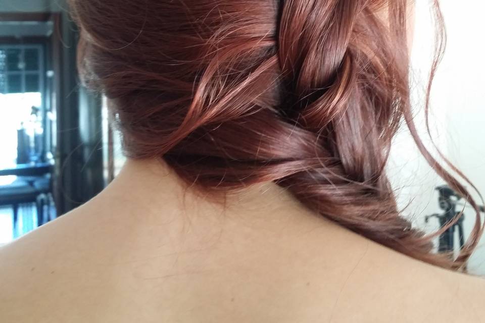 Maquilhagem e penteado