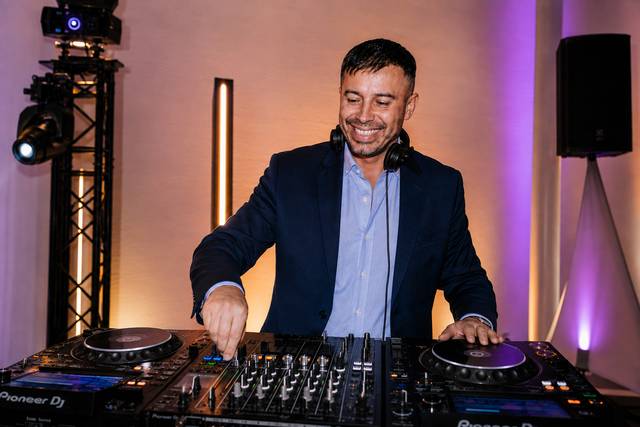 DJ Juanito - DJ de casamento