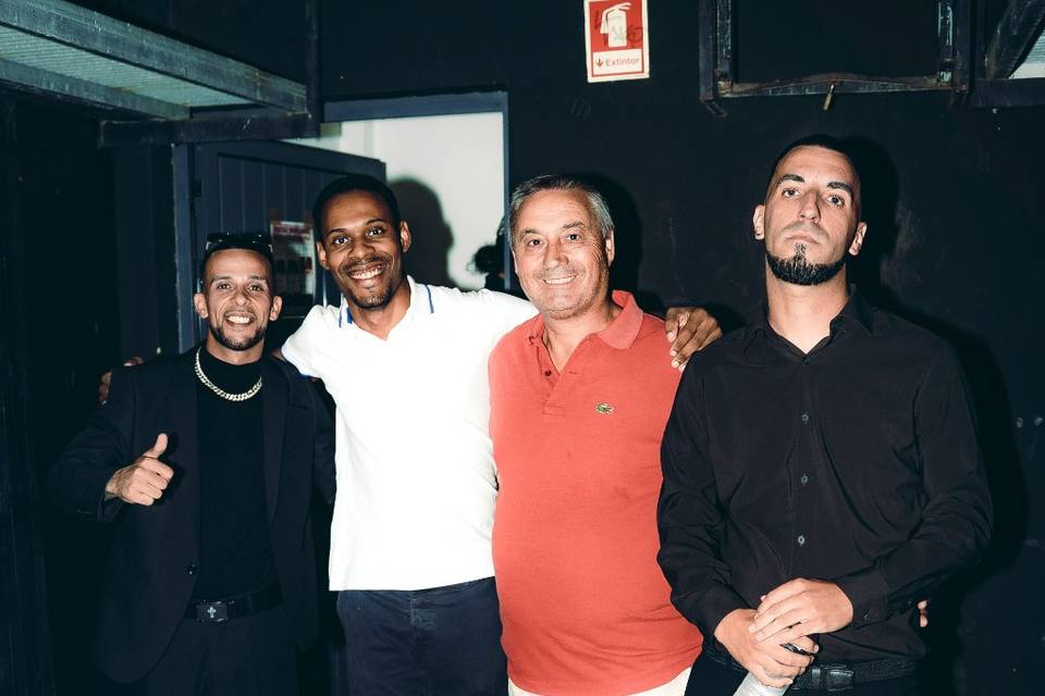 Agradecimentos