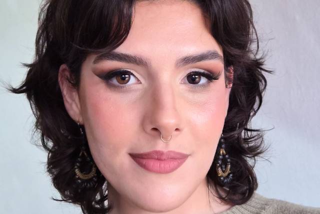 Full glam