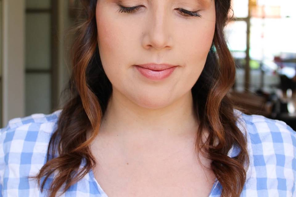 Penteado e Maquilhagem