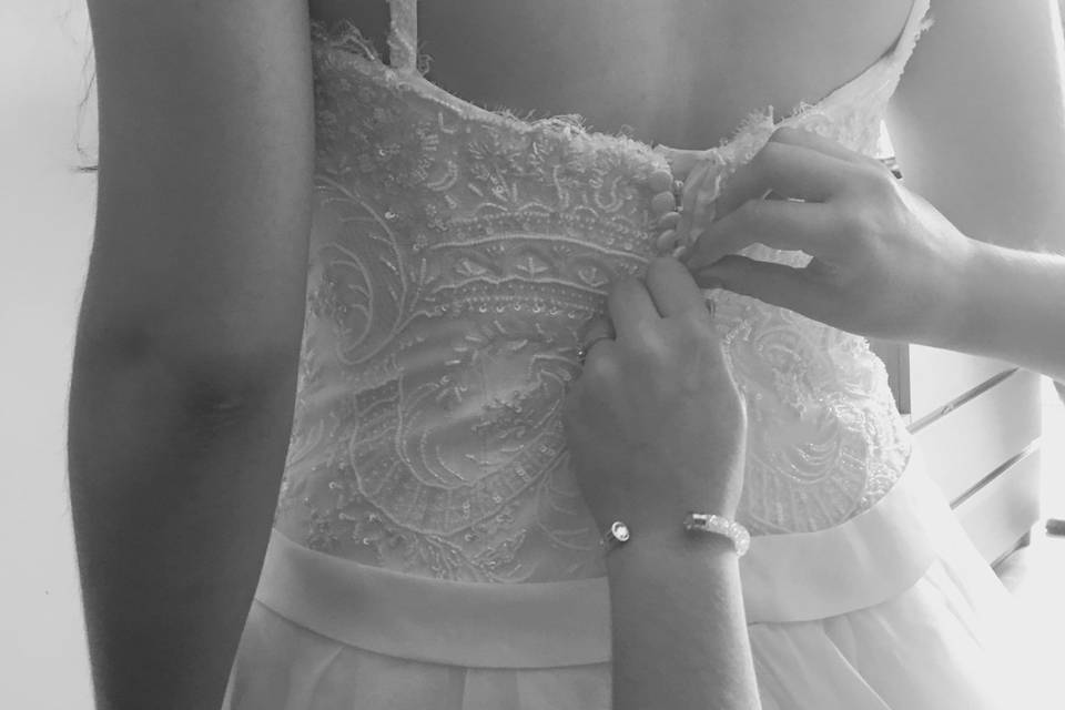 Vestir e preparar a noiva