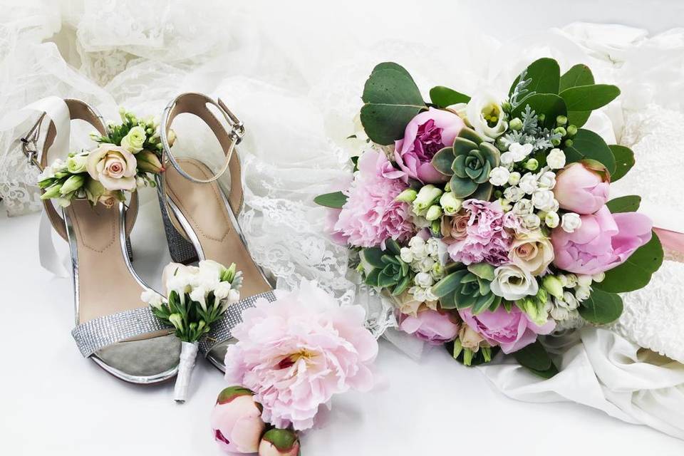 Bouquet noiva e acessórios