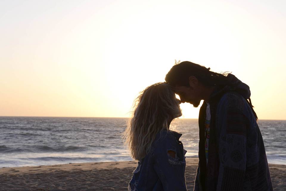 Beach kiss
