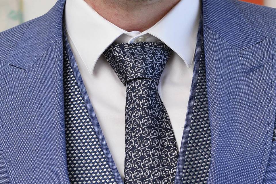 Blue tie