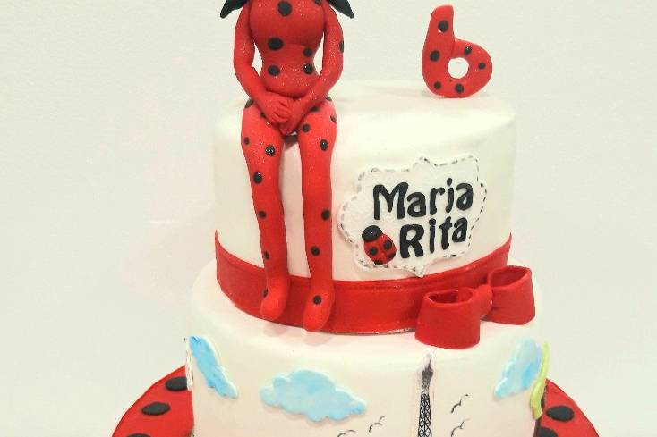 Maria Isidro Cake Designer