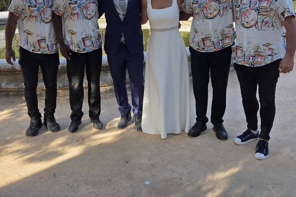 Noivo com a Troupe